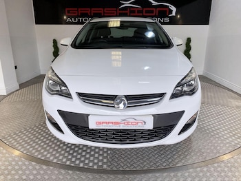 Used Vauxhall Astra 2015 for sale - 75428802: Photo