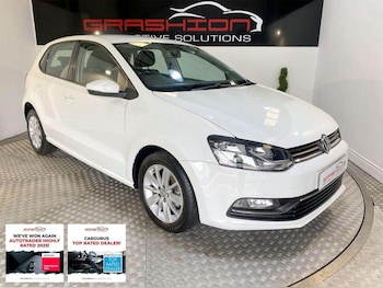 Used Volkswagen Polo 2015 for sale - 75567111: Photo