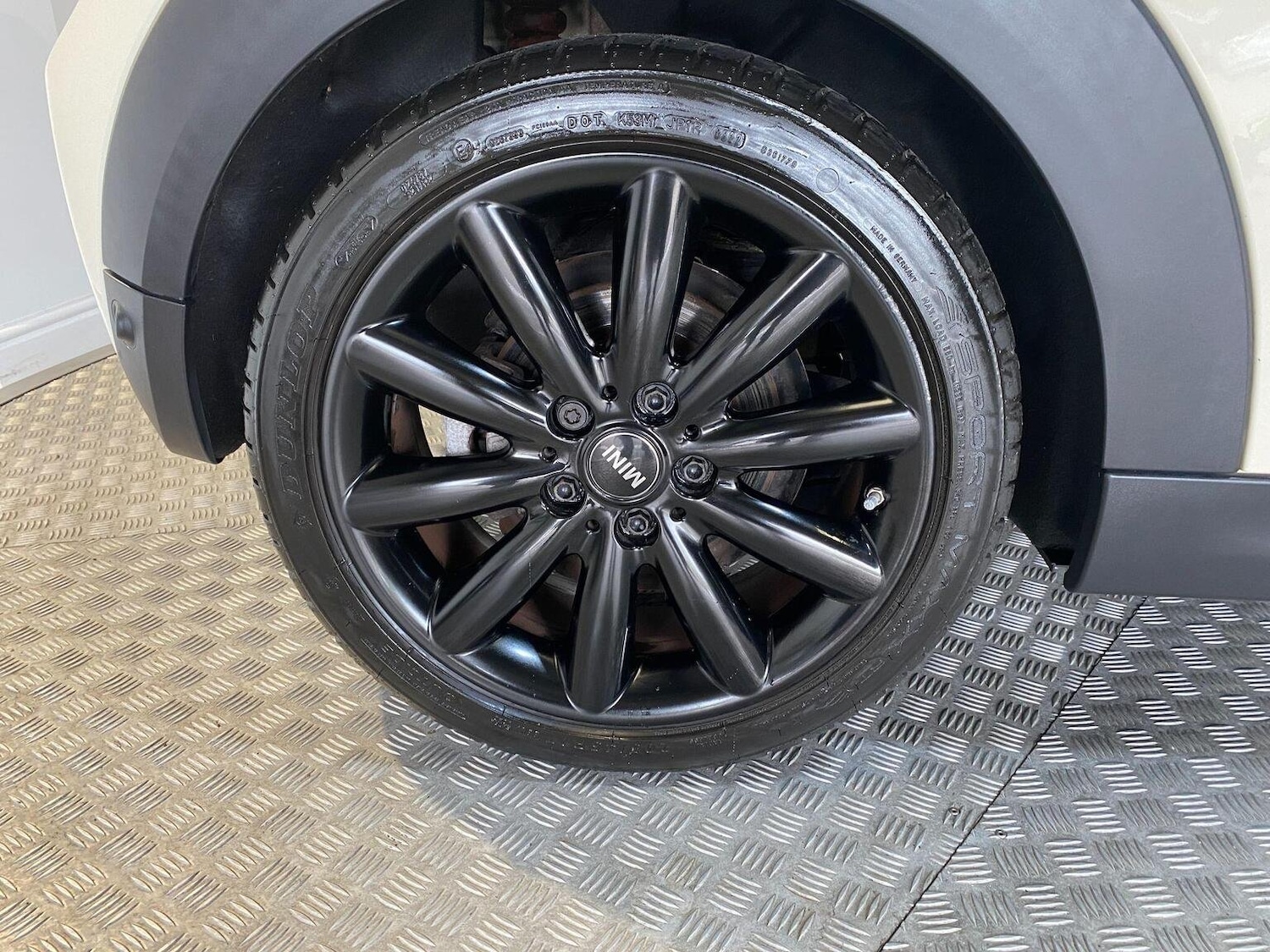 Used MINI Convertible 2016 for sale - 77445564: Photo 14