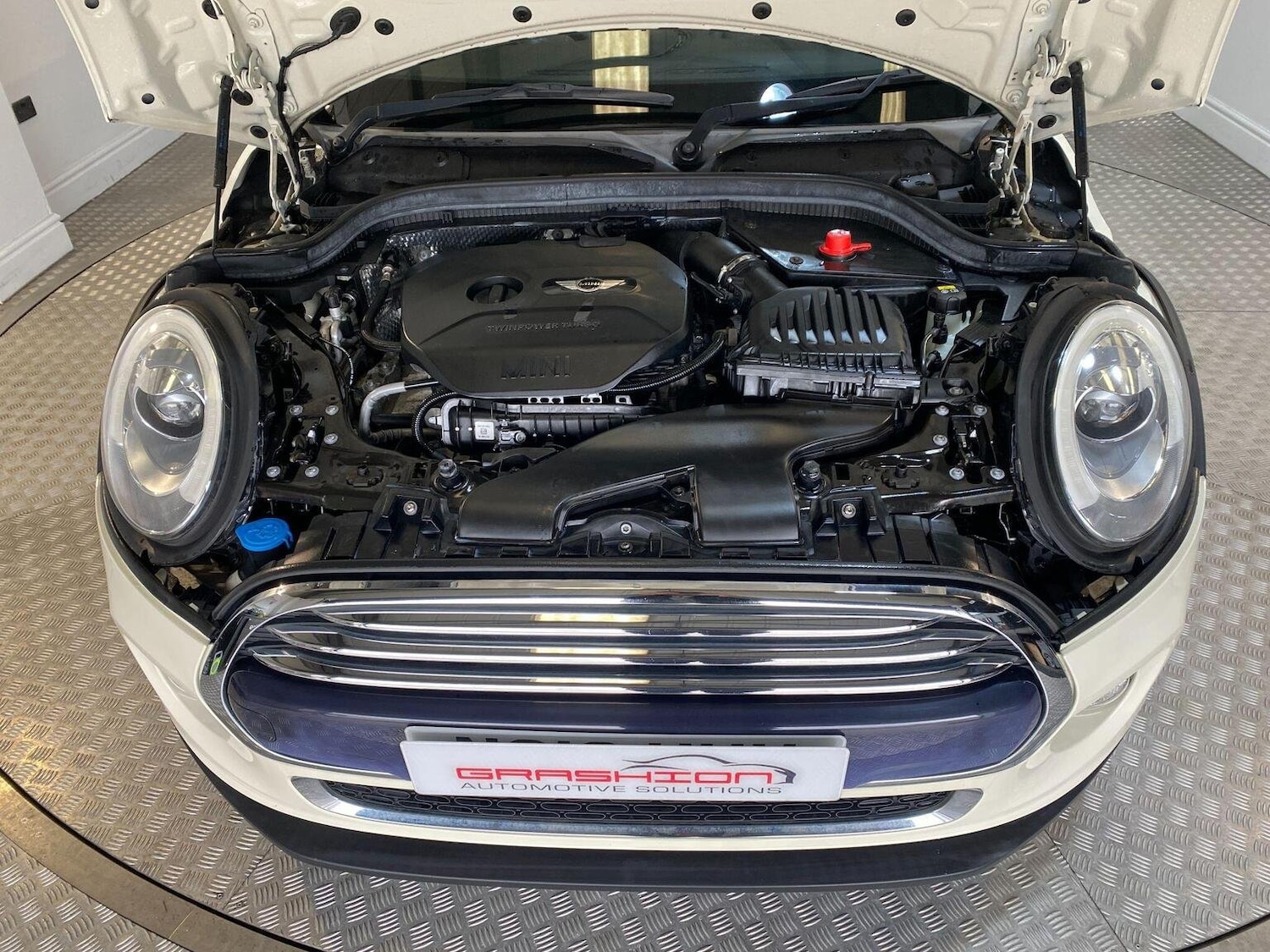 Used MINI Convertible 2016 for sale - 77445564: Photo 17