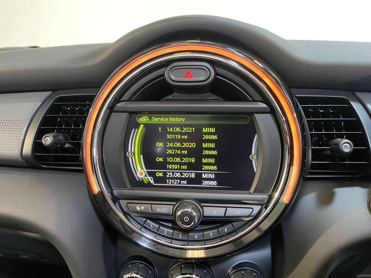 Used MINI Convertible 2016 for sale - 77445564: Photo 38