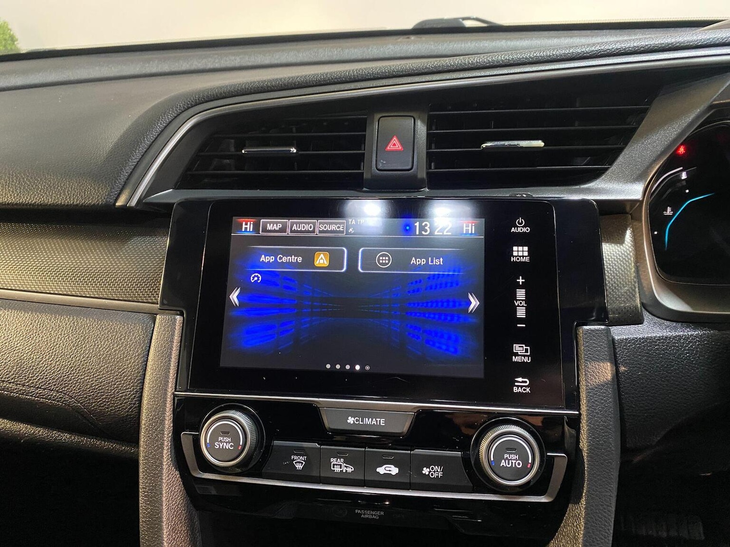 Used Honda Civic 2018 for sale - 77445565: Photo 42