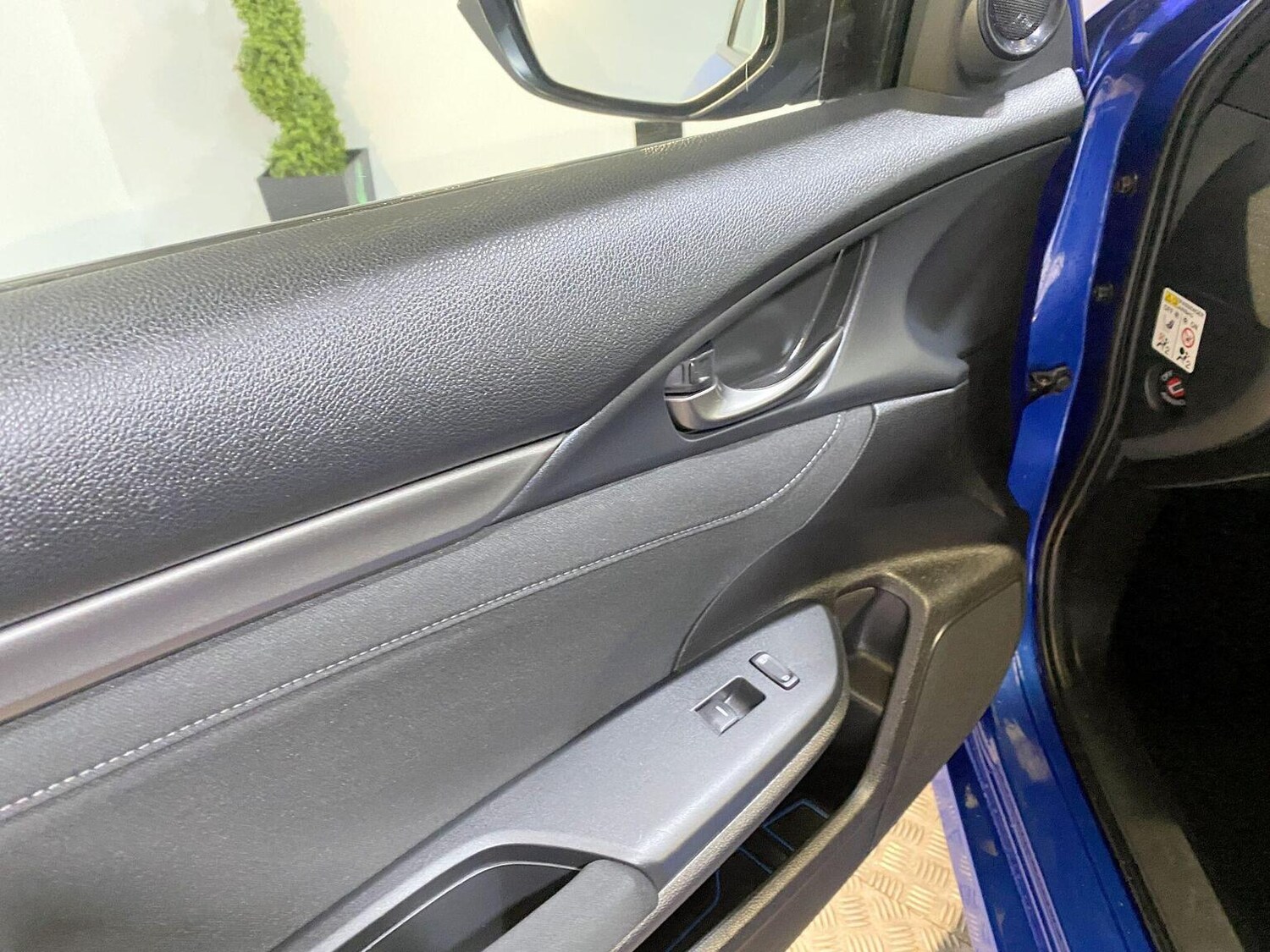 Used Honda Civic 2018 for sale - 77445565: Photo 47