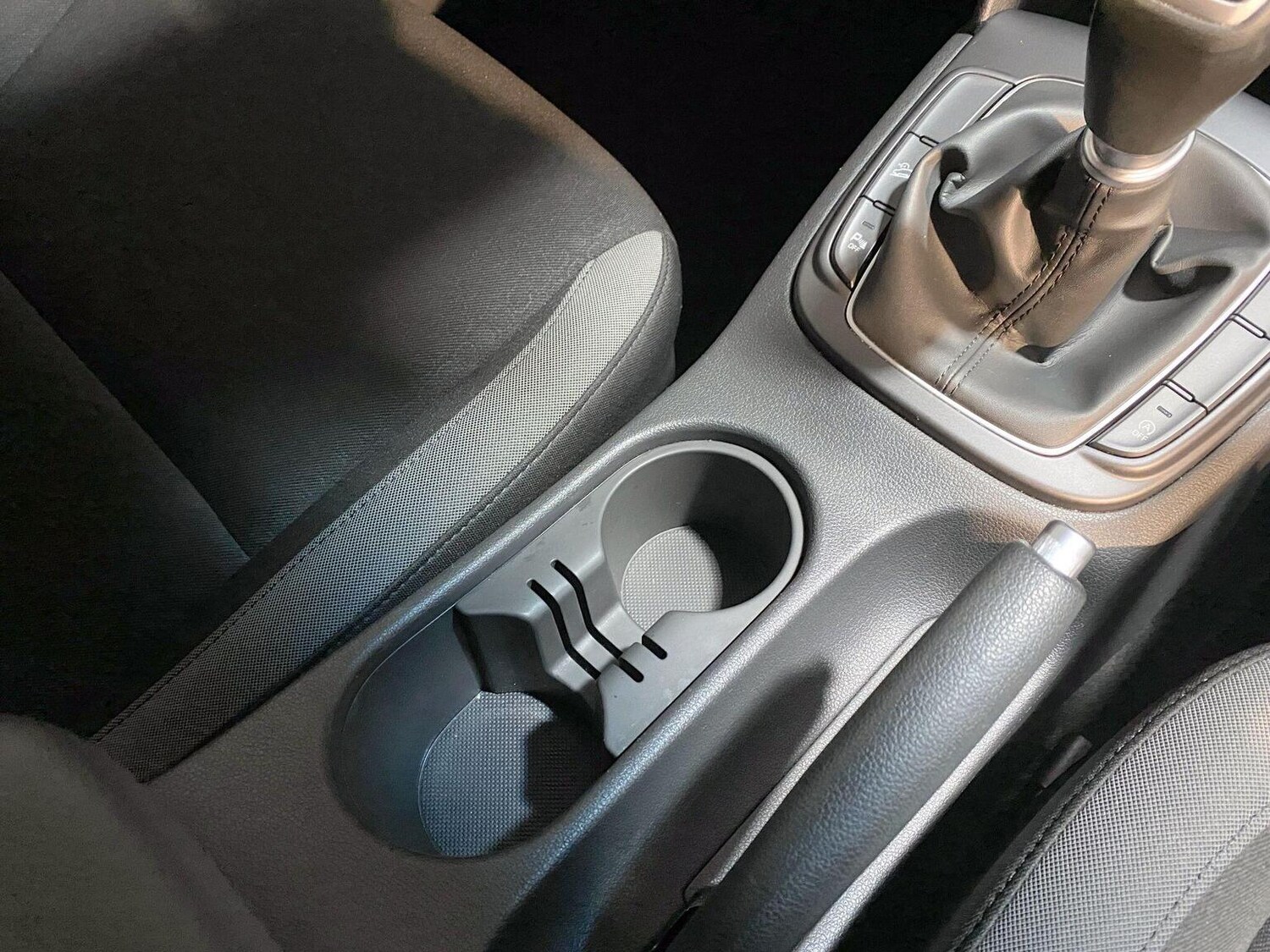 Used Hyundai KONA 2018 for sale - 77445567: Photo 43