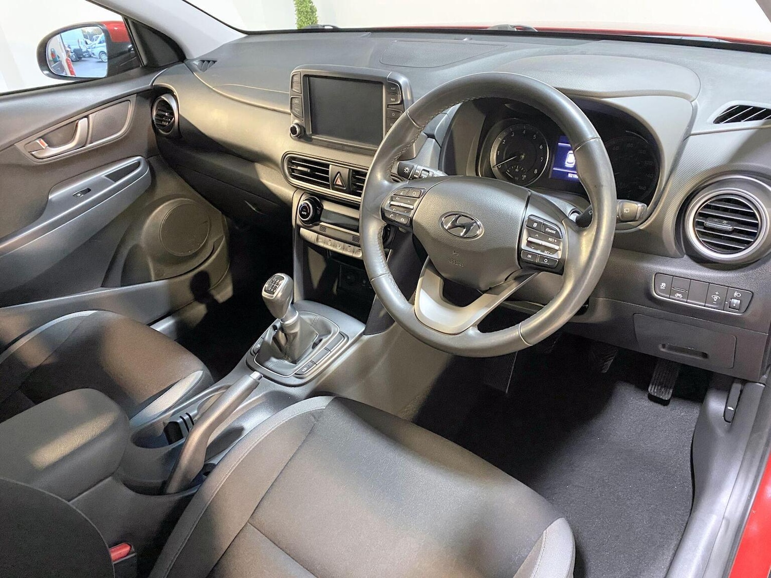 Used Hyundai KONA 2018 for sale - 77445567: Photo 9
