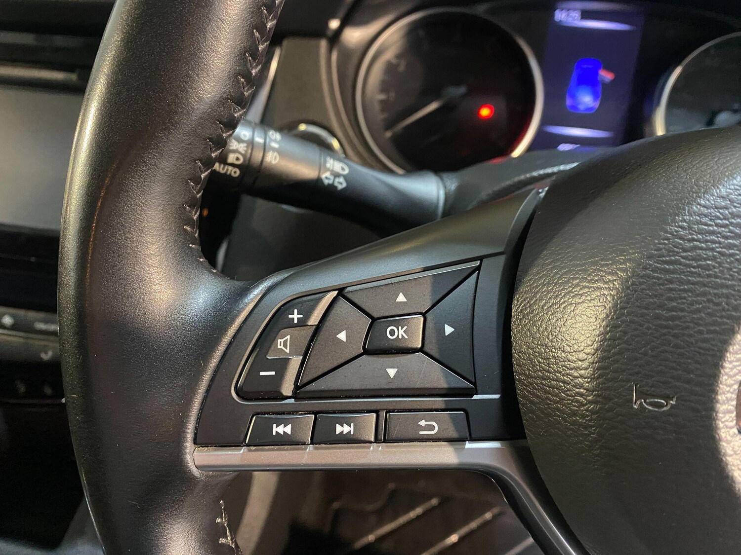 Used Nissan Qashqai 2018 for sale - 77548205: Photo 33