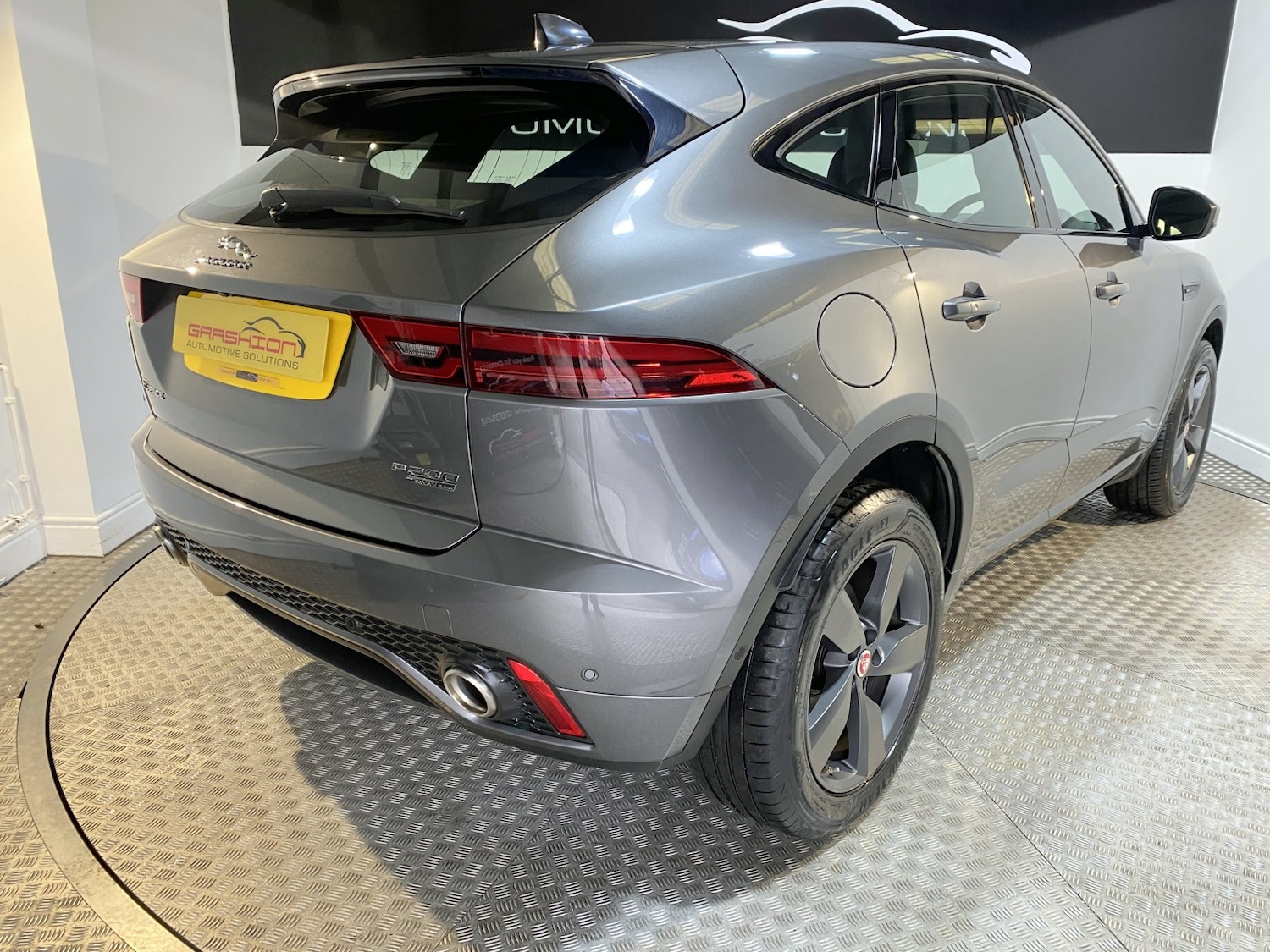 Used Jaguar E-Pace 2020 for sale - 77774773: Photo 5