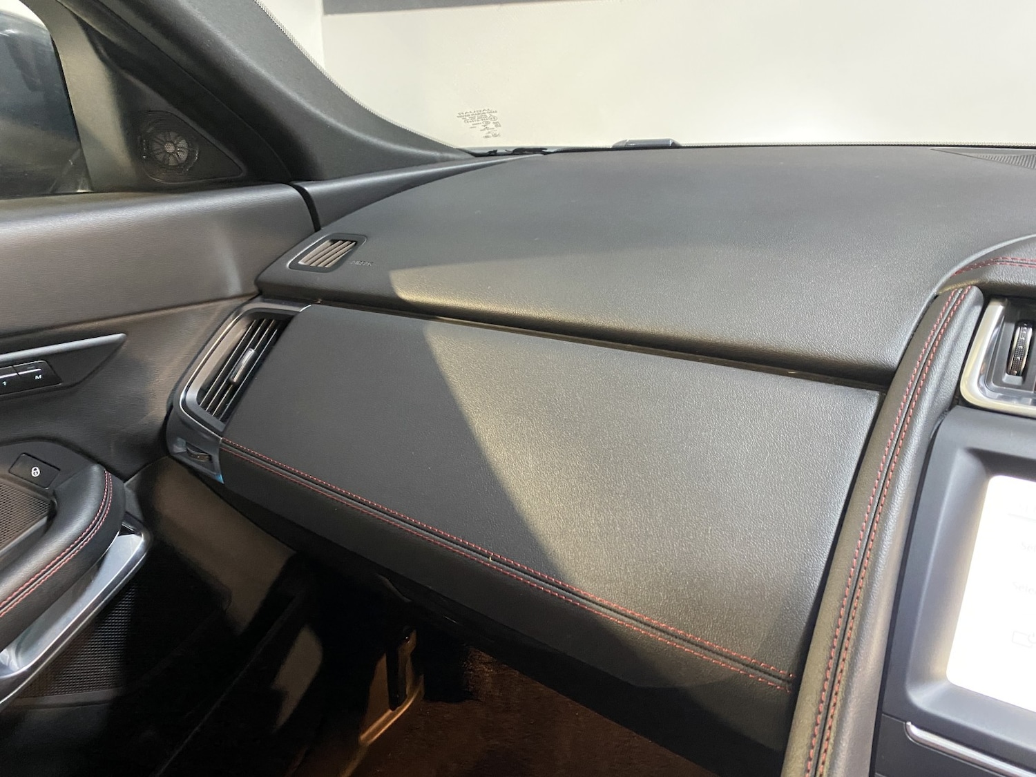 Used Jaguar E-Pace 2020 for sale - 77774773: Photo 77