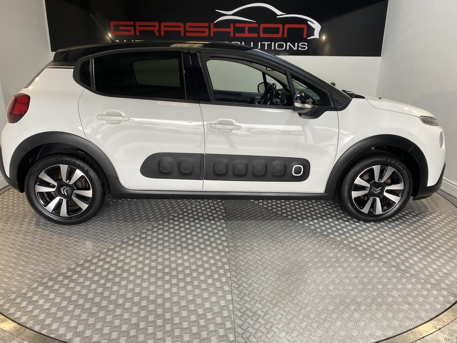 Used Citroen C3 2017 for sale - 78182791: Photo 9