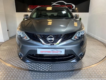 Used Nissan Qashqai 2017 for sale - 77445559: Photo