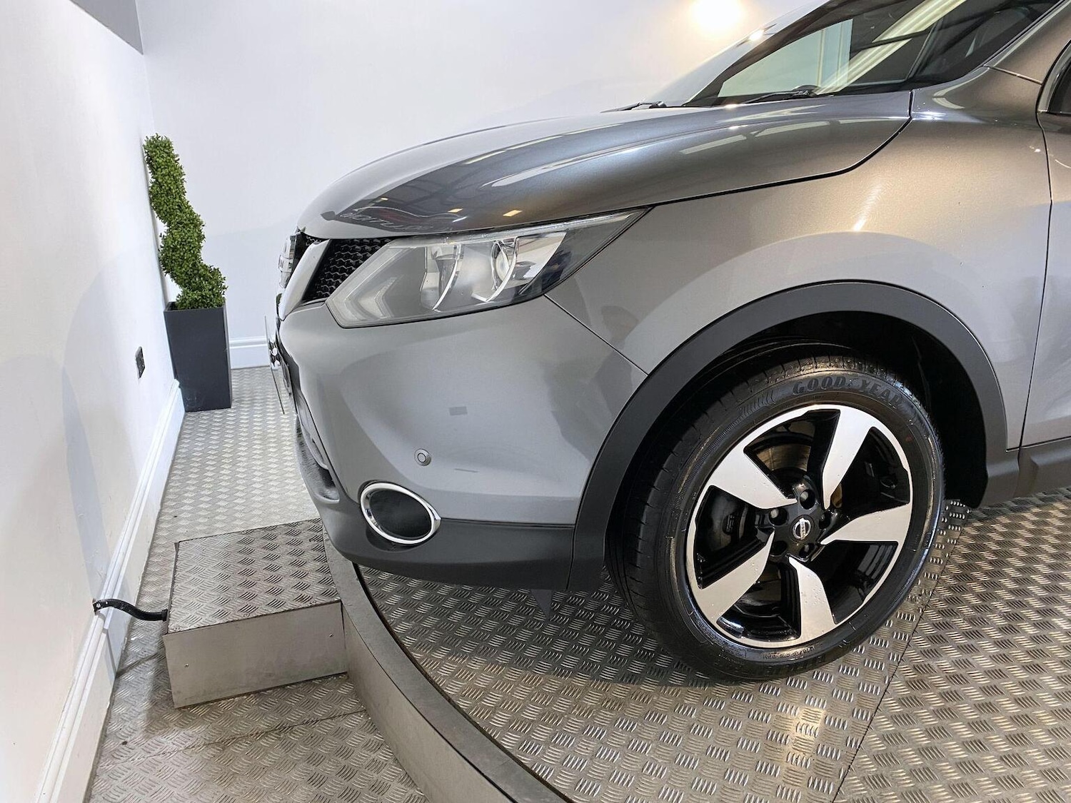 Used Nissan Qashqai 2017 for sale - 77445559: Photo 32