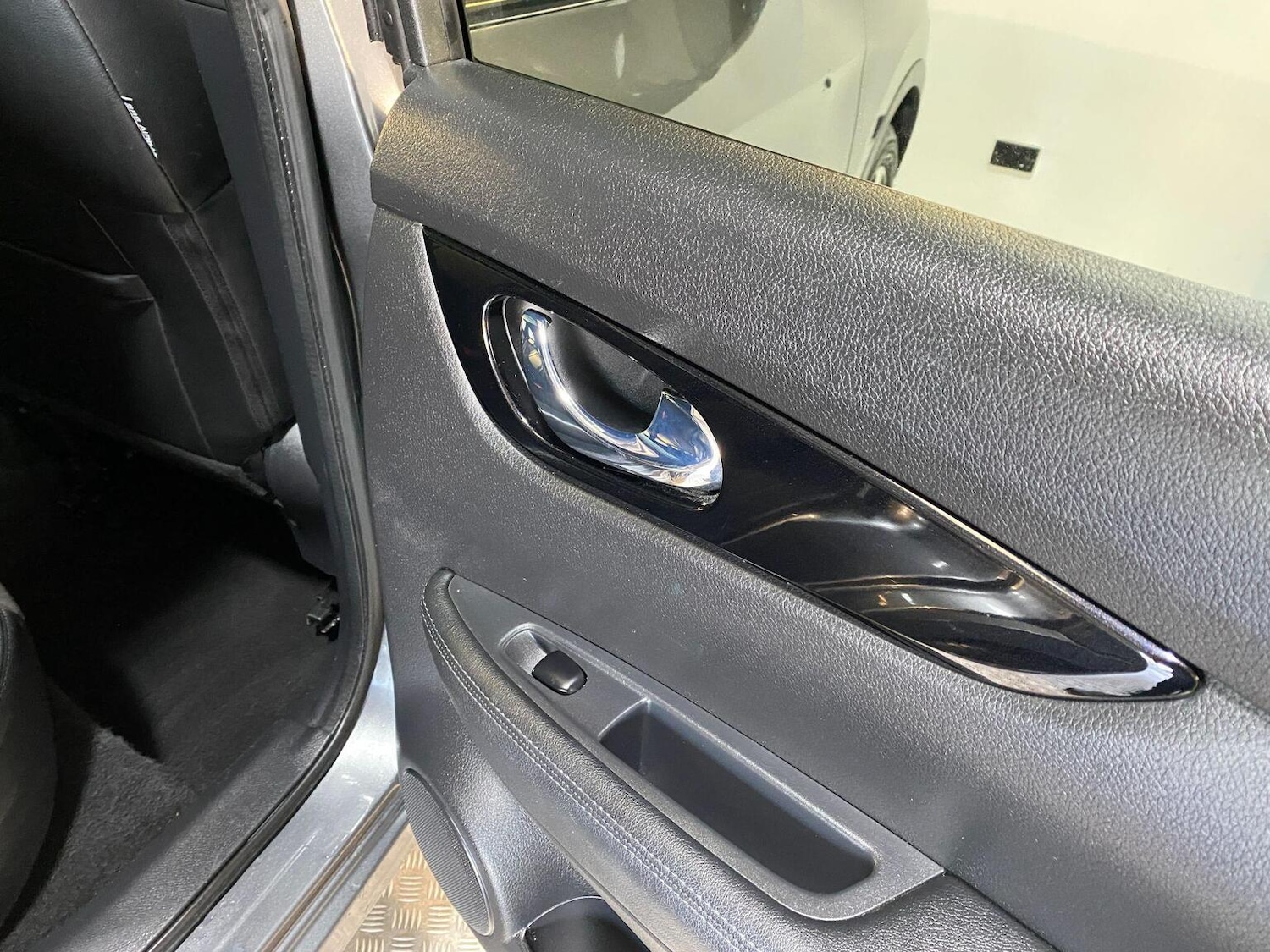 Used Nissan Qashqai 2017 for sale - 77445559: Photo 53