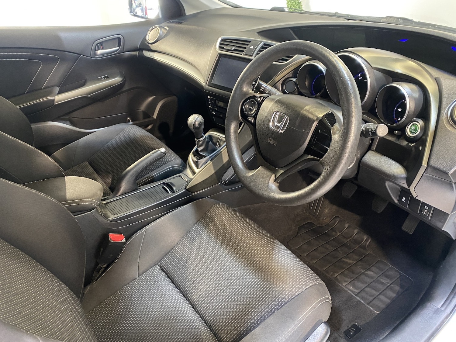 Used Honda Civic 2015 for sale - 78168741: Photo 16