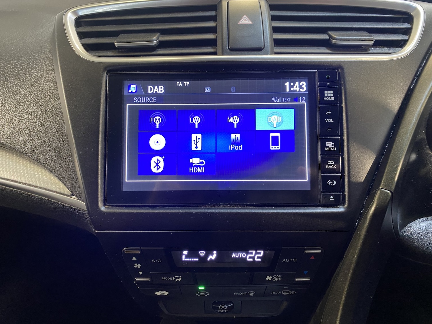 Used Honda Civic 2015 for sale - 78168741: Photo 22