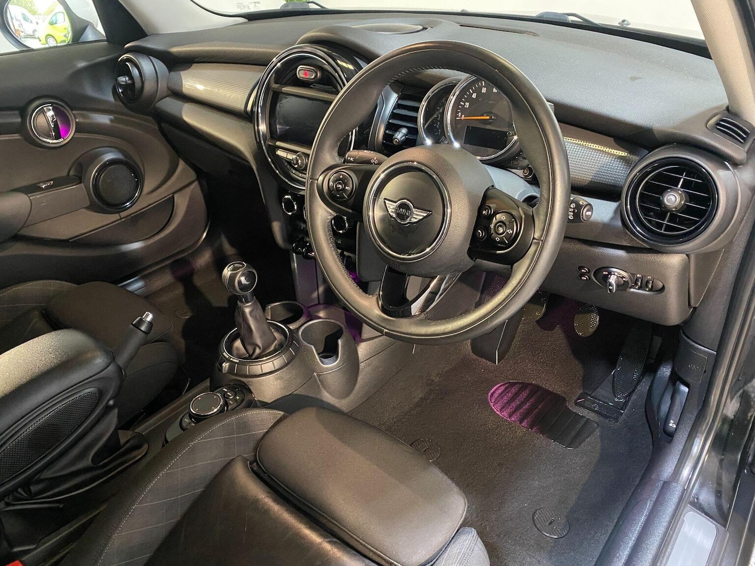 Used MINI Hatch 2015 for sale - 77701080: Photo 11