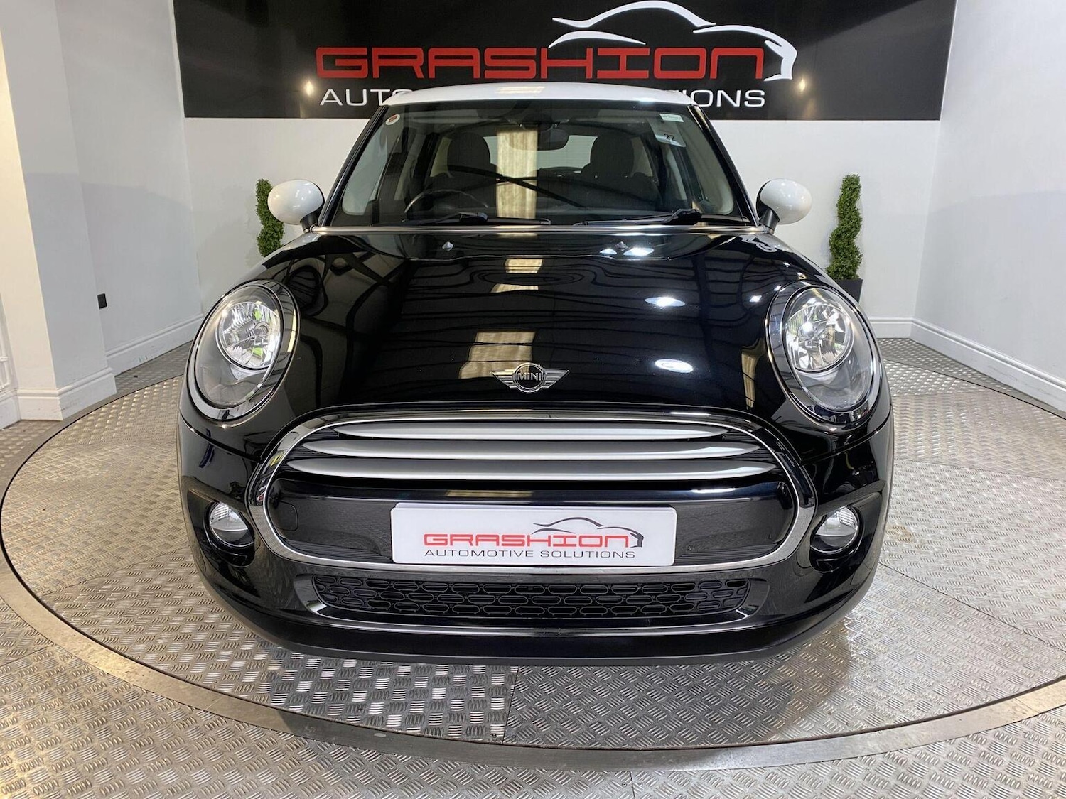 Used MINI Hatch 2015 for sale - 77701080: Photo 2