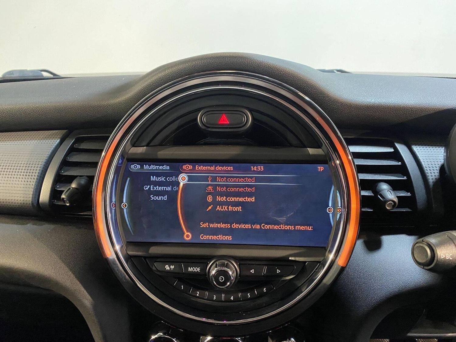 Used MINI Hatch 2015 for sale - 77701080: Photo 50