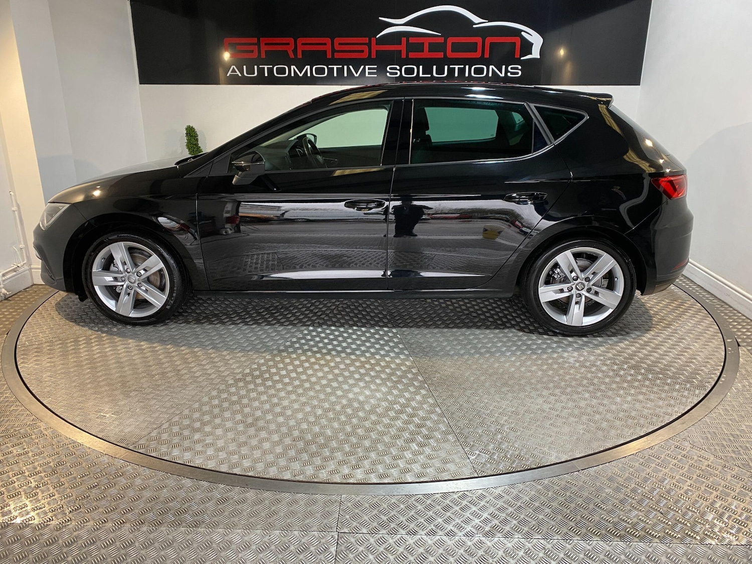Used SEAT Leon 2019 for sale - 77548216: Photo 21