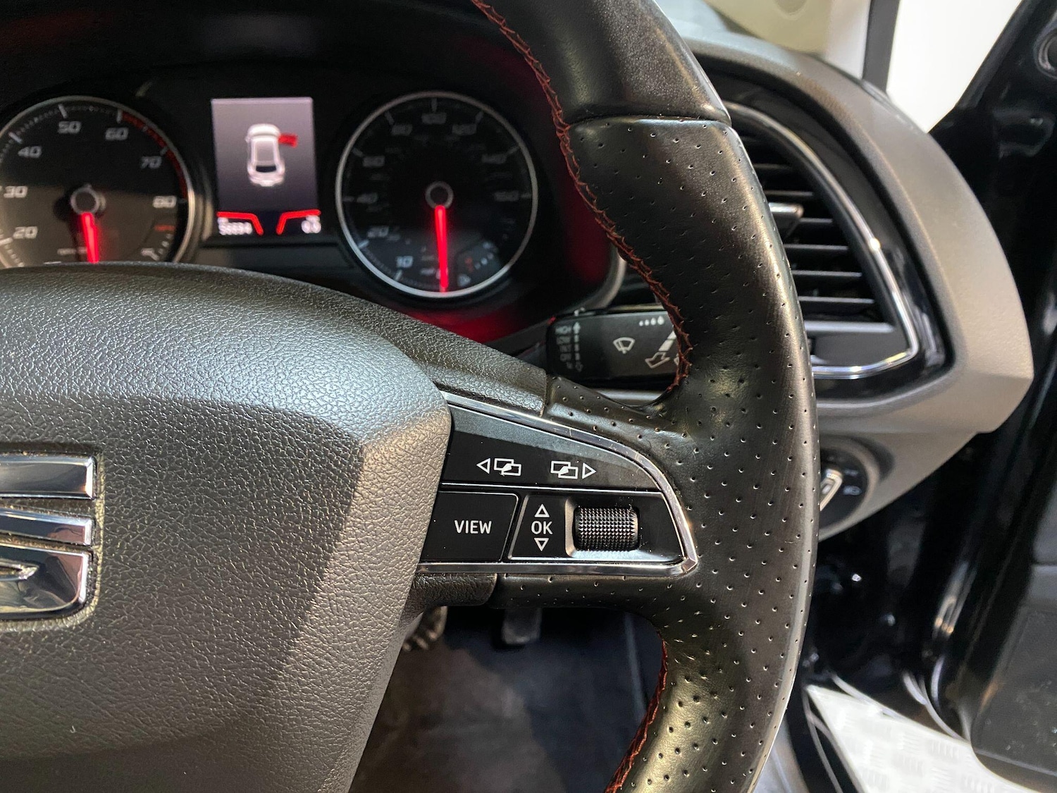 Used SEAT Leon 2019 for sale - 77548216: Photo 30