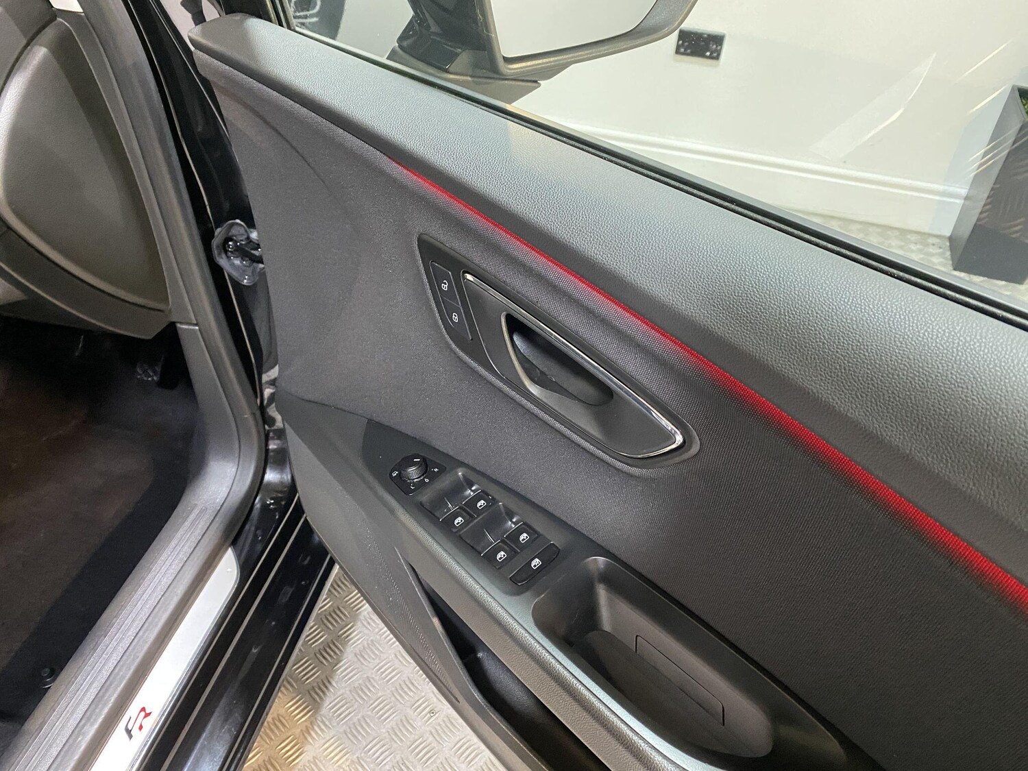 Used SEAT Leon 2019 for sale - 77548216: Photo 49