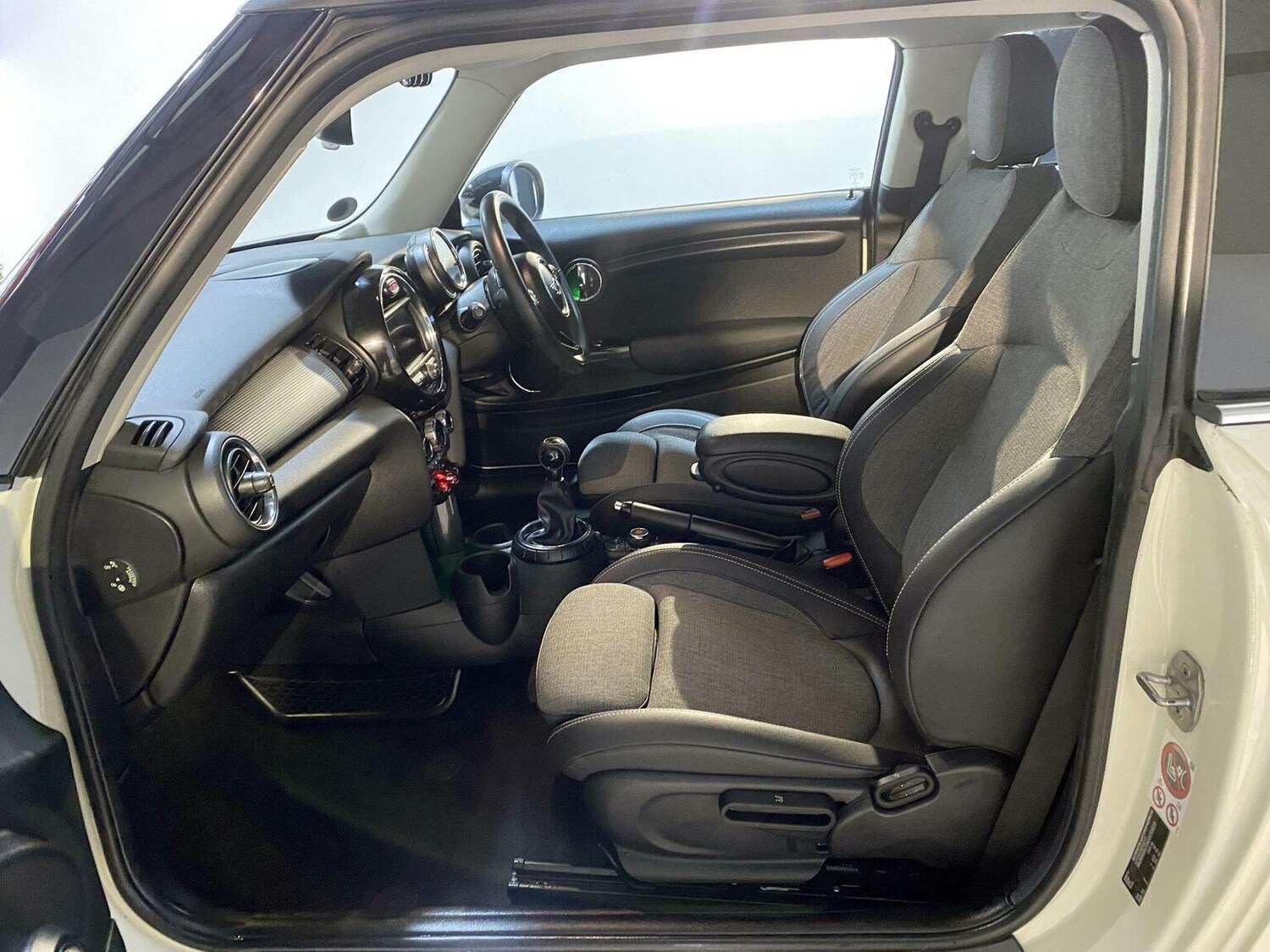 Used MINI Hatch 2015 for sale - 77445546: Photo 47