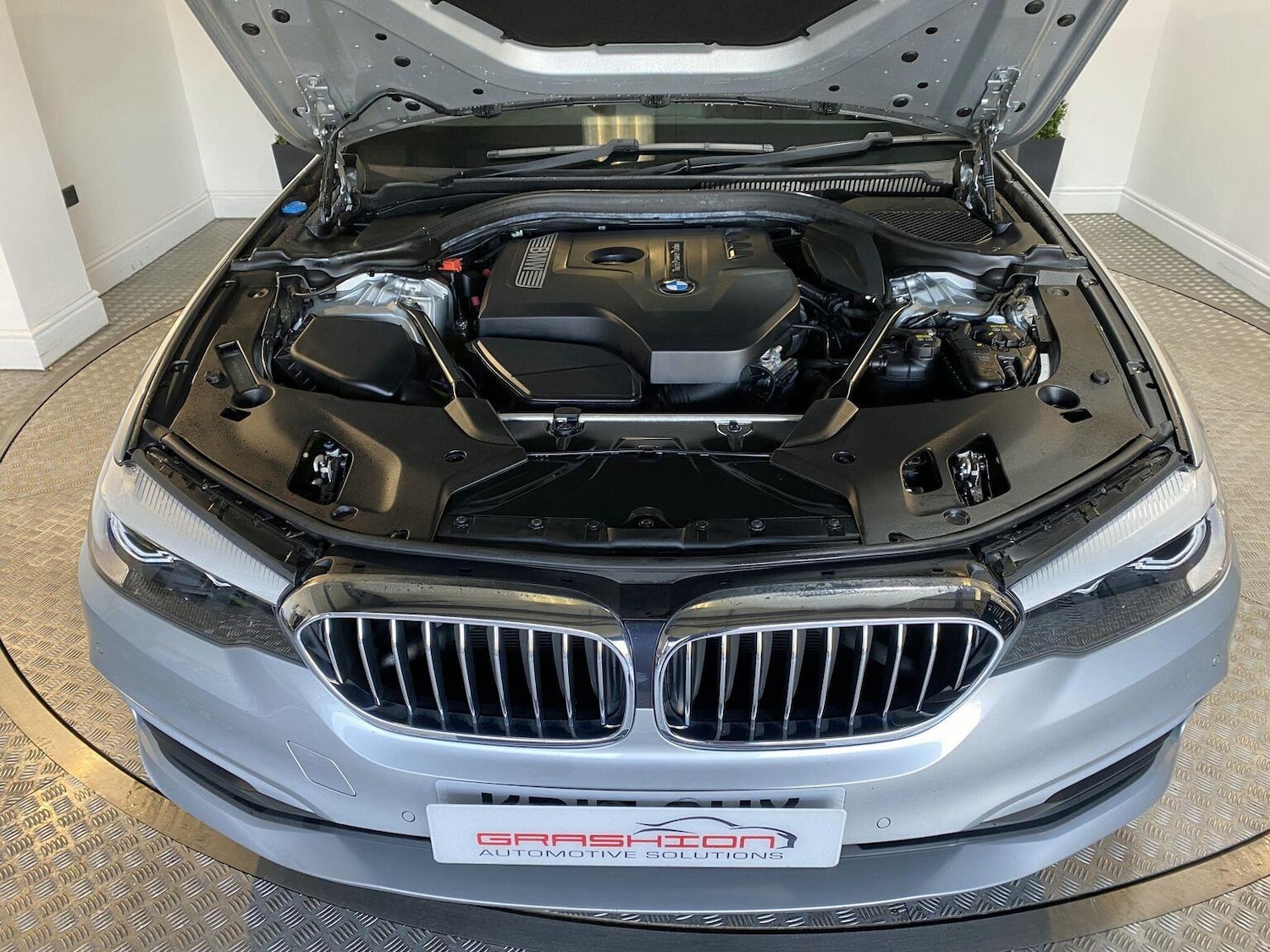 Used BMW 5 Series 2017 for sale - 77445553: Photo 17