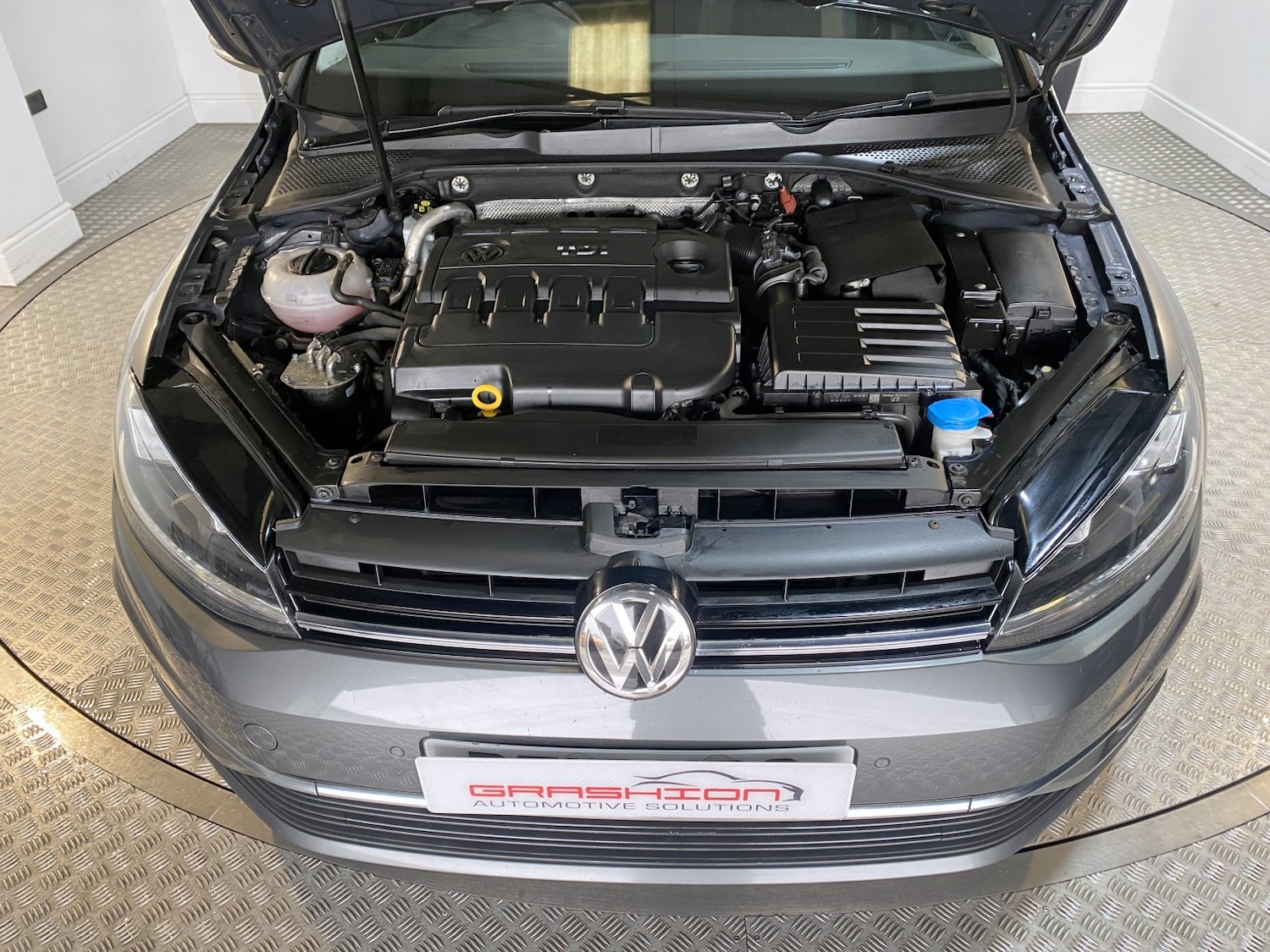 Used Volkswagen Golf 2017 for sale - 77632446: Photo 17