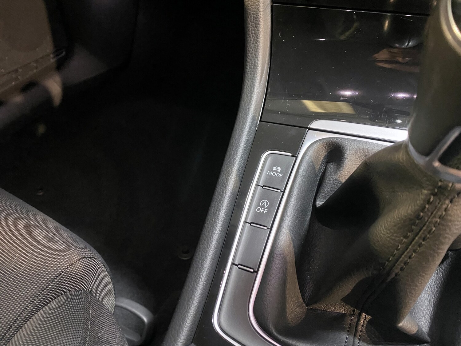 Used Volkswagen Golf 2017 for sale - 77632446: Photo 51