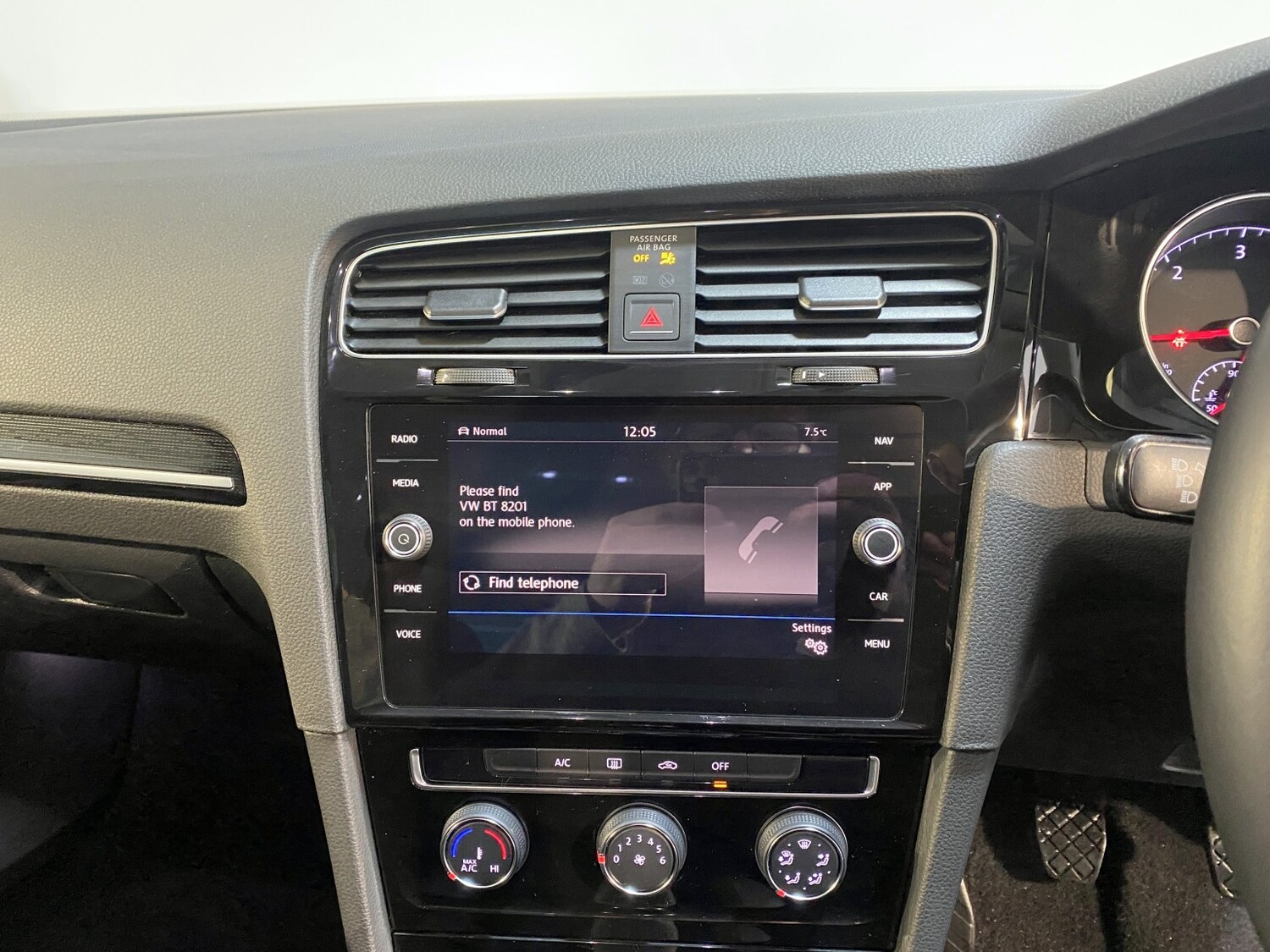 Used Volkswagen Golf 2017 for sale - 77632446: Photo 54