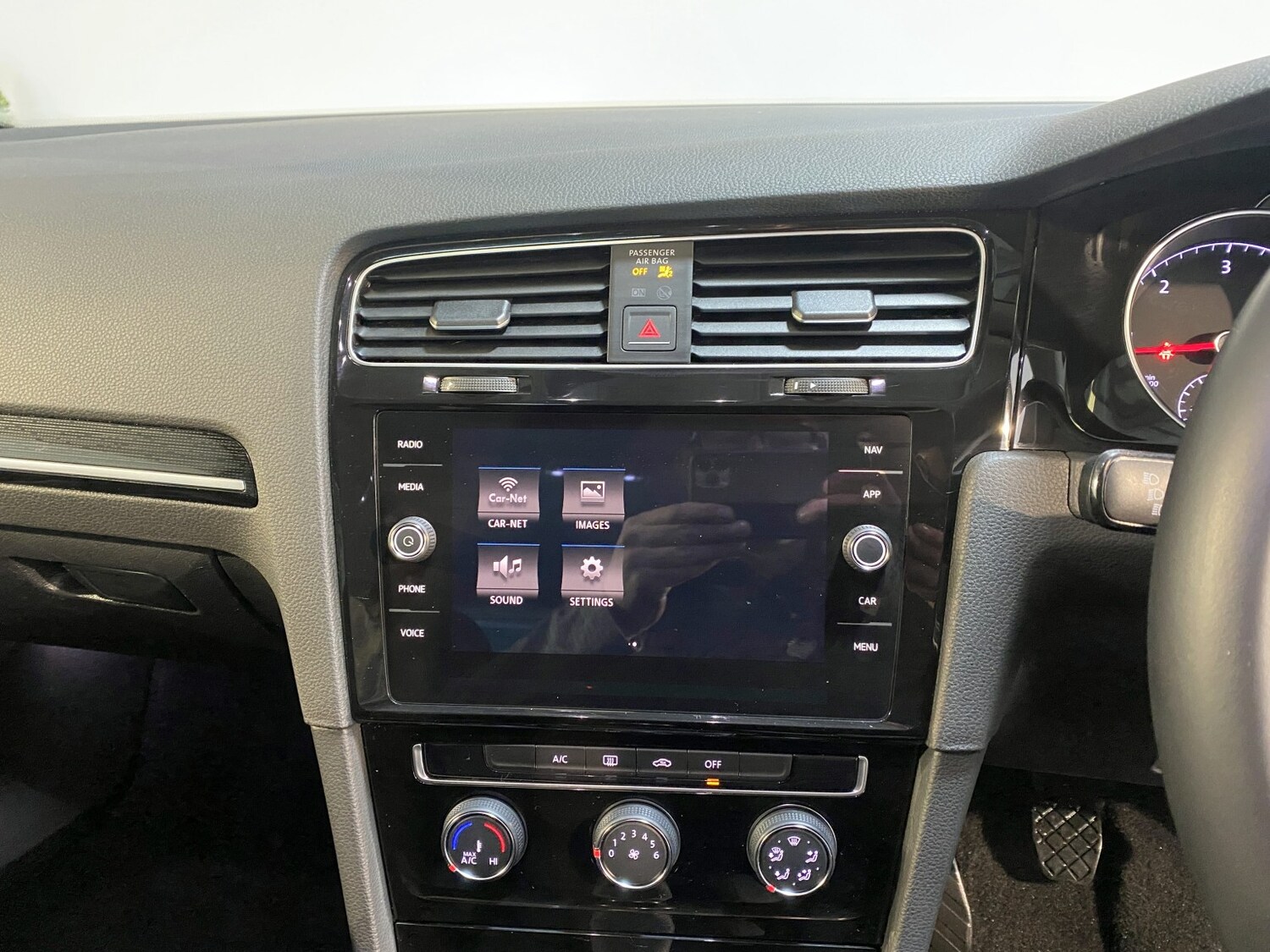 Used Volkswagen Golf 2017 for sale - 77632446: Photo 58