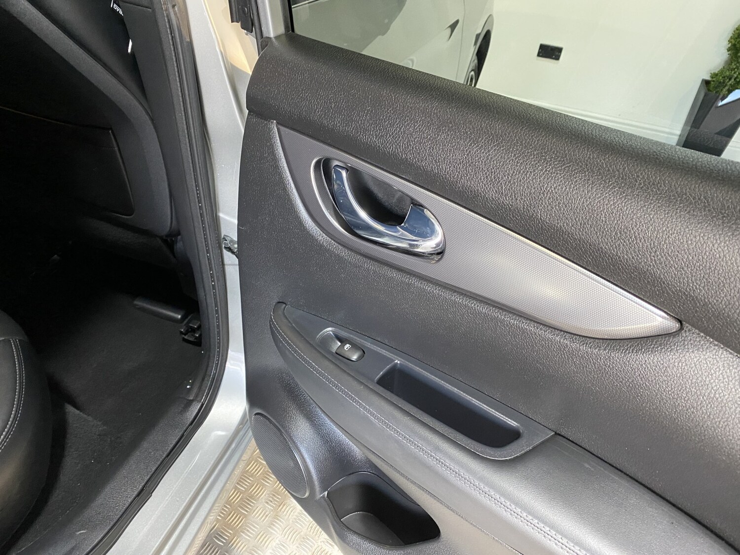 Used Nissan Qashqai 2019 for sale - 77578429: Photo 50