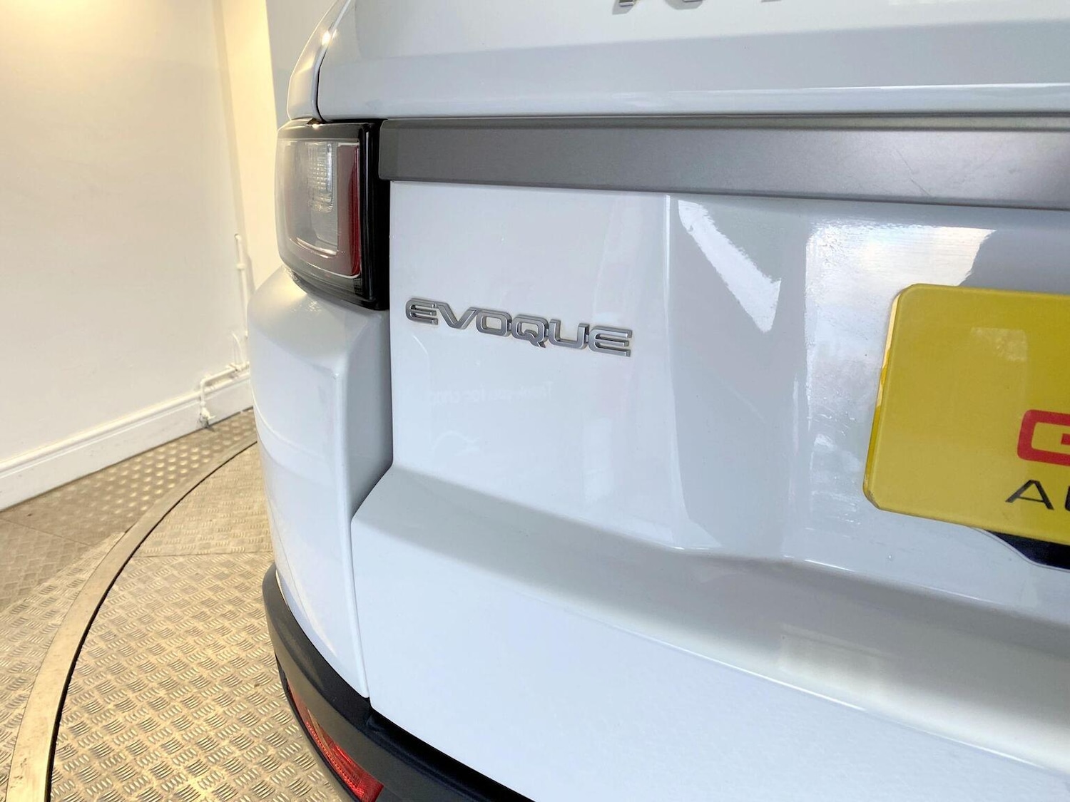 Used Land Rover Range Rover Evoque 2017 for sale - 77445551: Photo 24