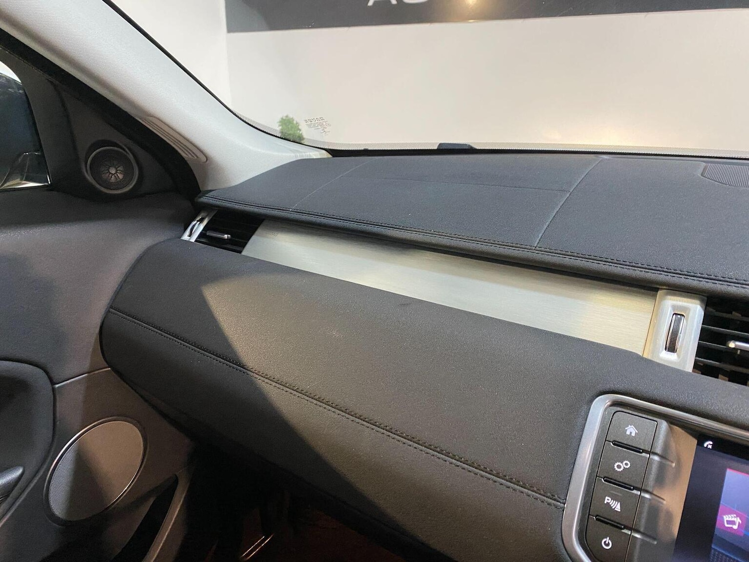 Used Land Rover Range Rover Evoque 2017 for sale - 77445551: Photo 52