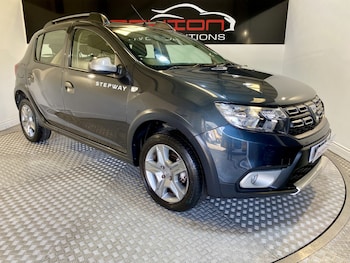 Used Dacia Sandero Stepway 2018 for sale - 79507914: Photo