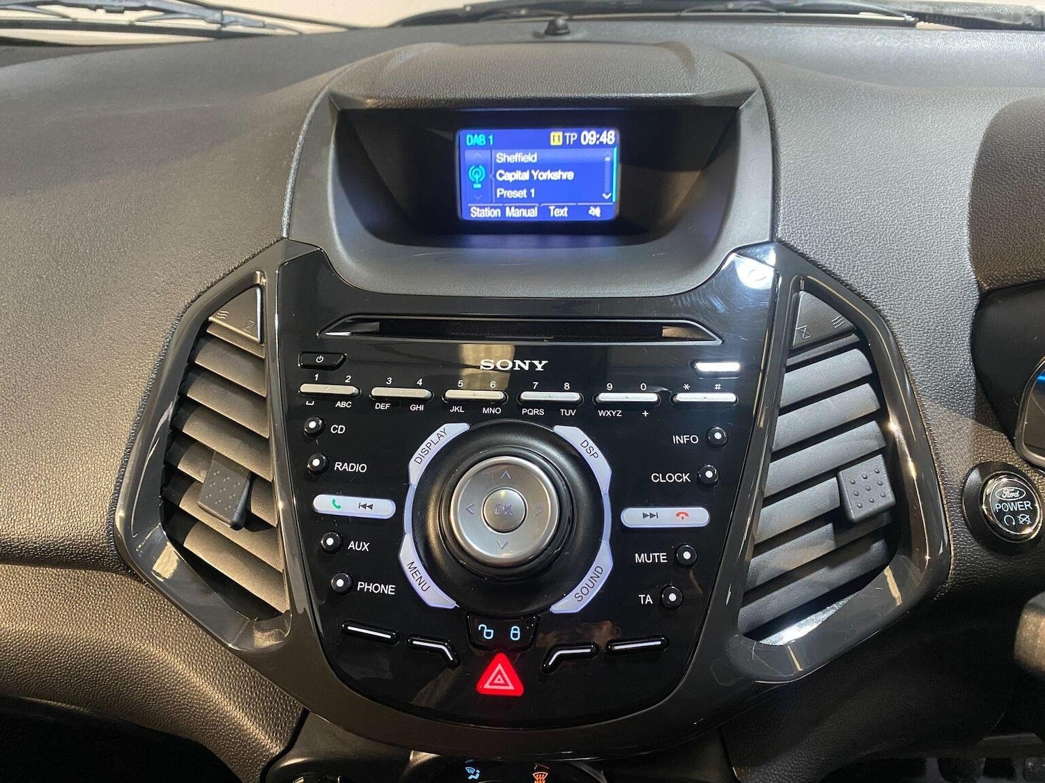 Used Ford Ecosport 2017 for sale - 76164470: Photo 41