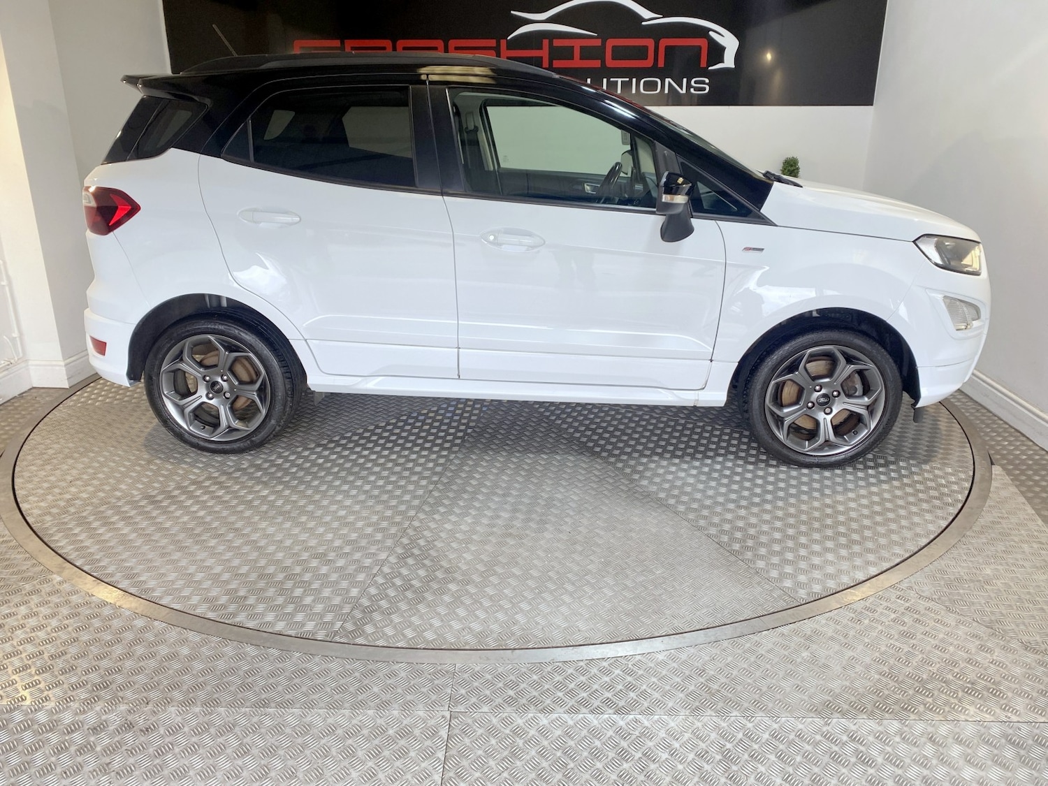 Used Ford Ecosport 2018 for sale - 77643653: Photo 20