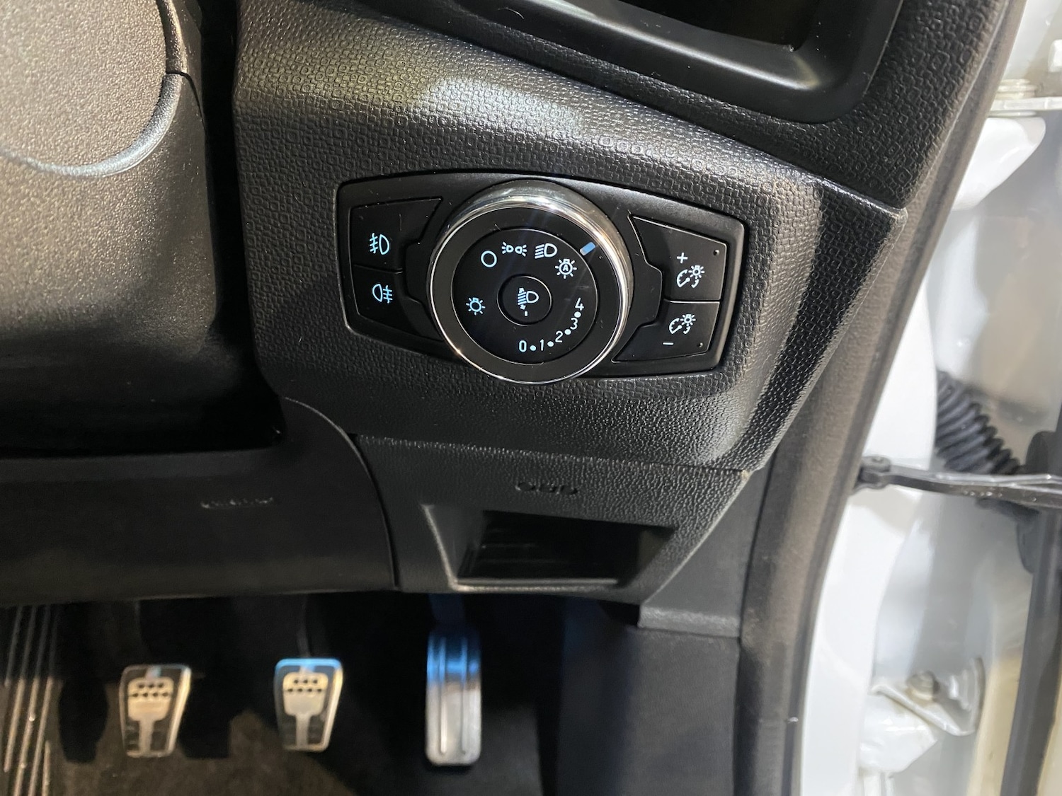 Used Ford Ecosport 2018 for sale - 77643653: Photo 36