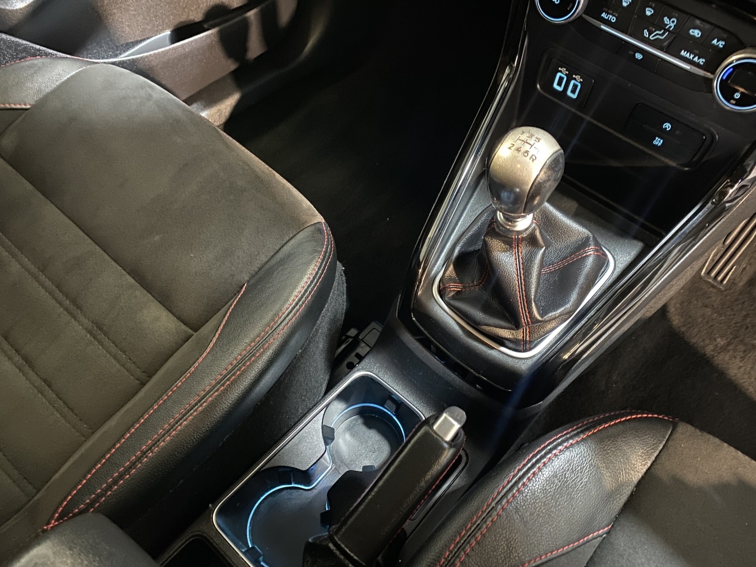 Used Ford Ecosport 2018 for sale - 77643653: Photo 37