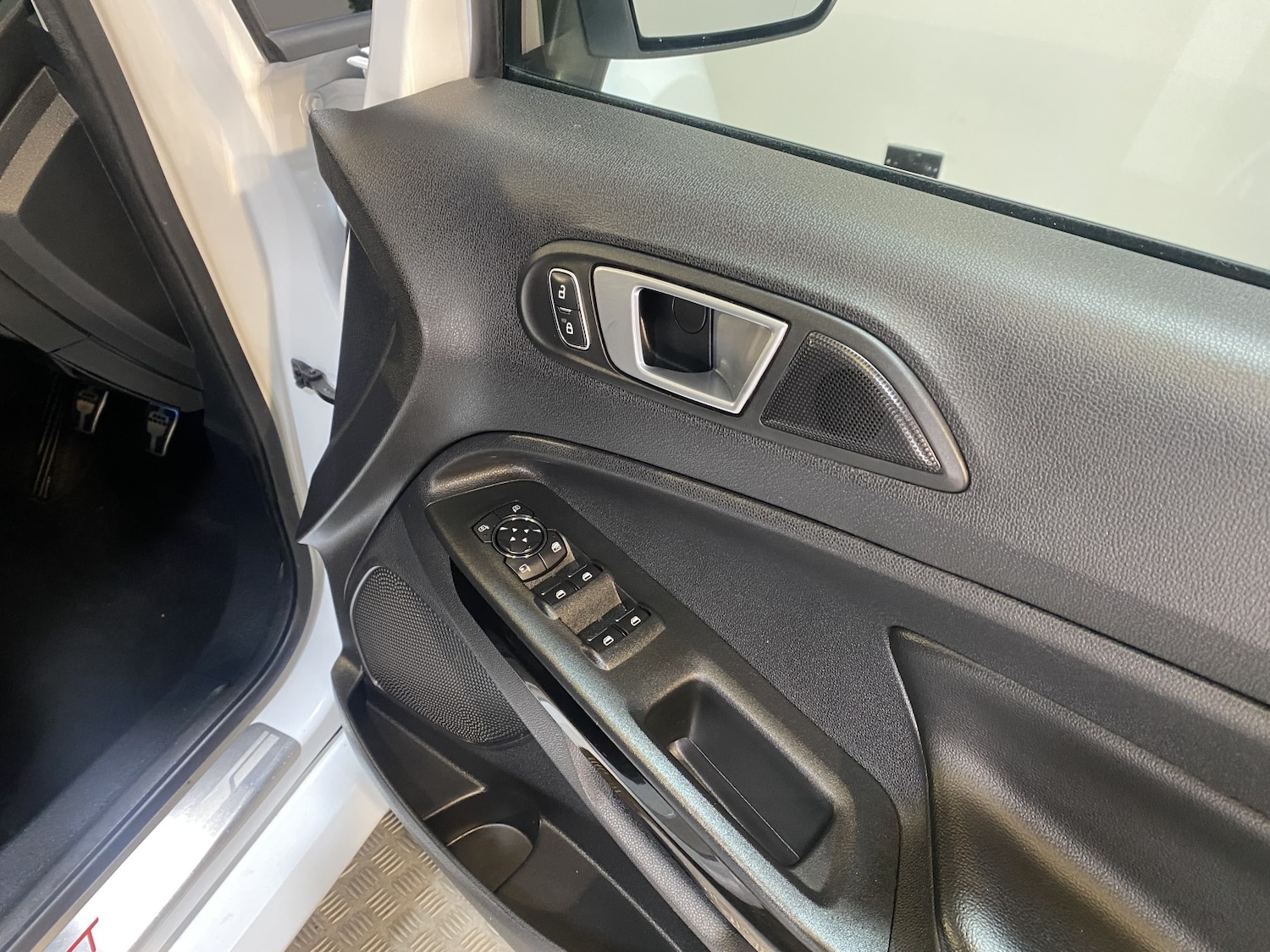 Used Ford Ecosport 2018 for sale - 77643653: Photo 46