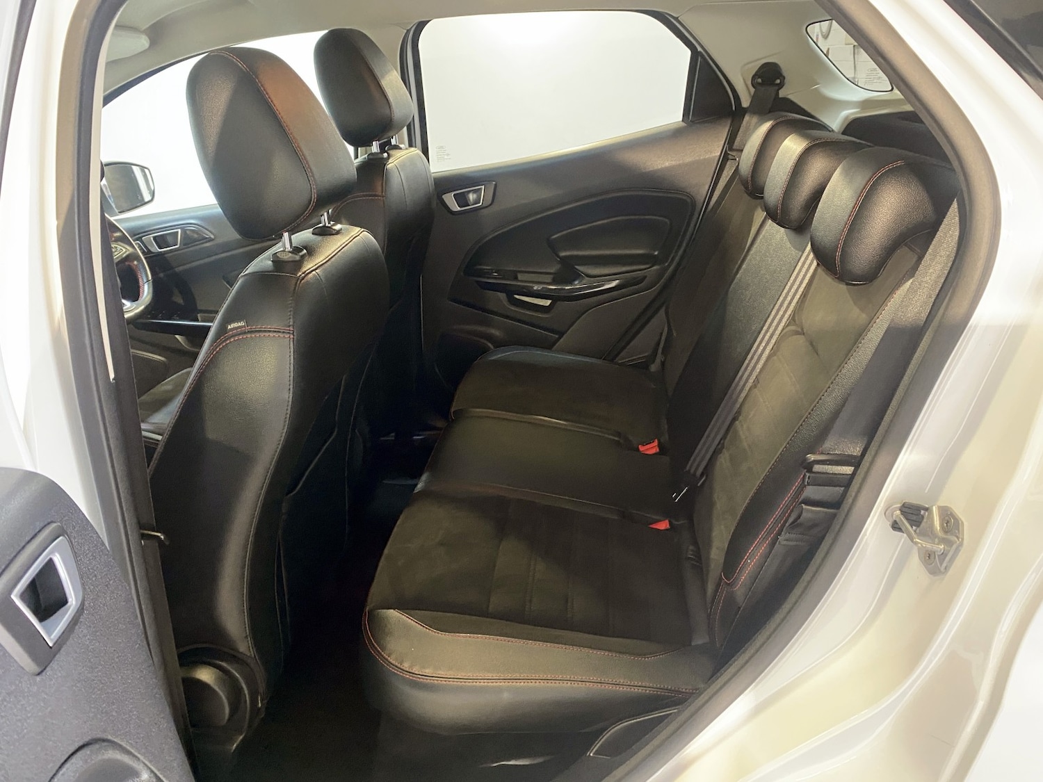 Used Ford Ecosport 2018 for sale - 77643653: Photo 53