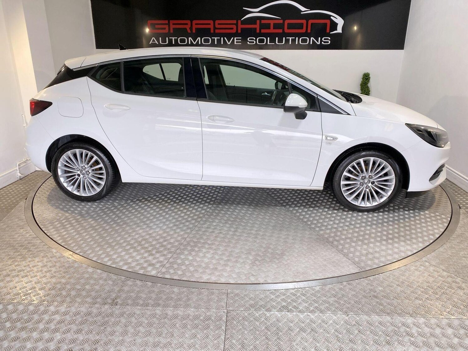 Used Vauxhall Astra 2020 for sale - 77445547: Photo 20