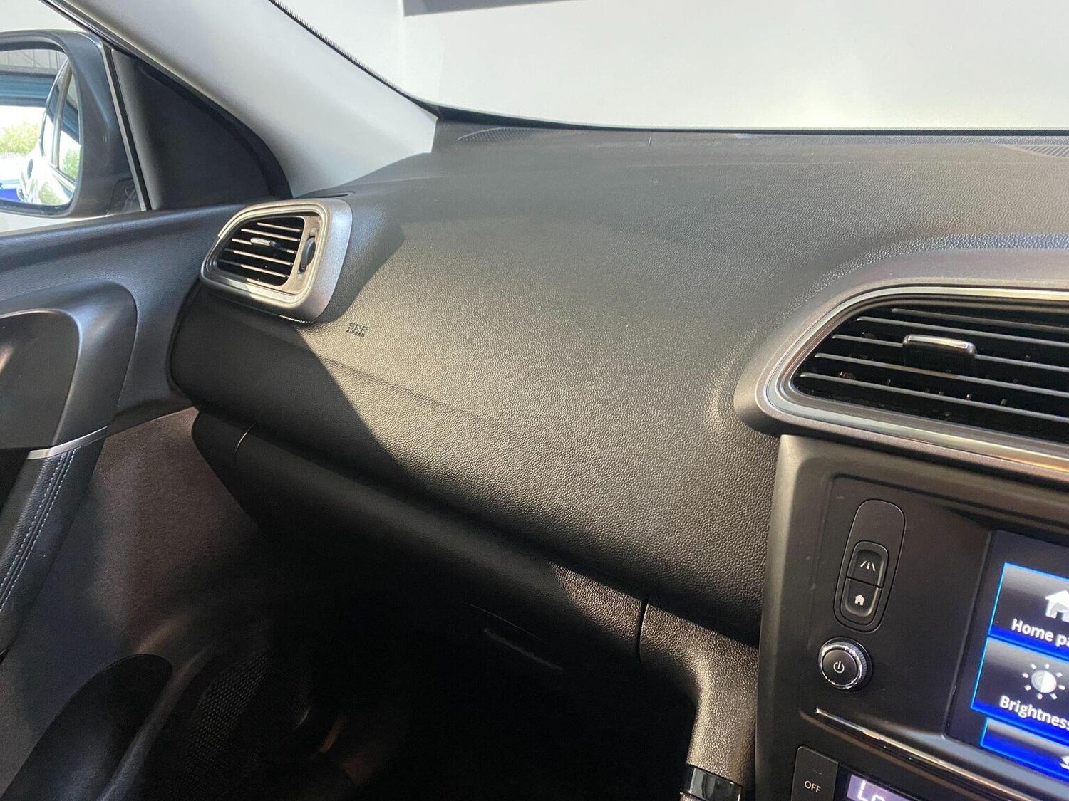 Used Renault Kadjar 2017 for sale - 76192646: Photo 45