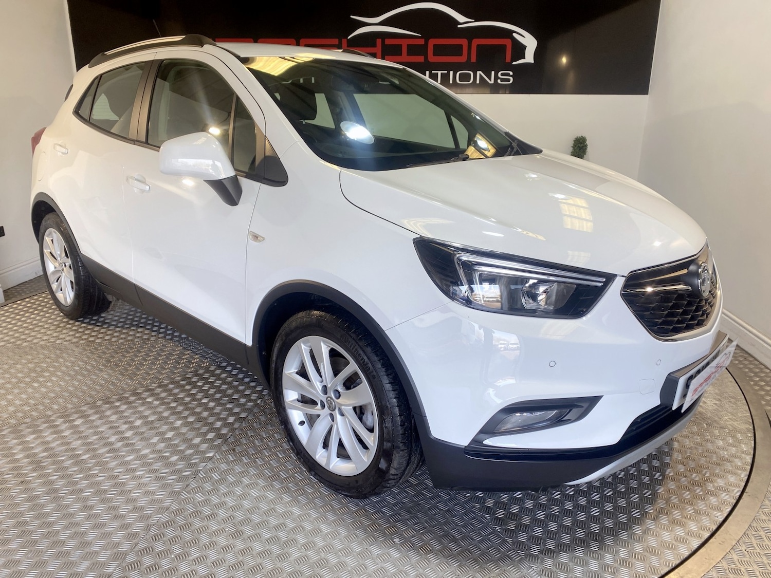 Used Vauxhall Mokka X 2019 for sale - 77668660: Photo 1