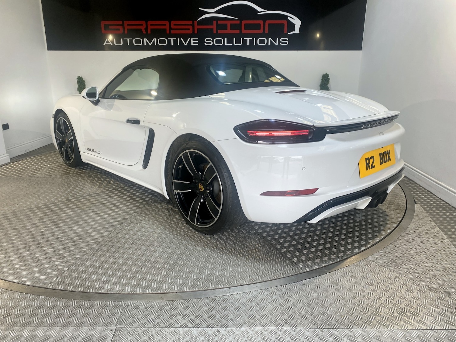 Used Porsche 718 Boxster 2017 for sale - 77798615: Photo 11