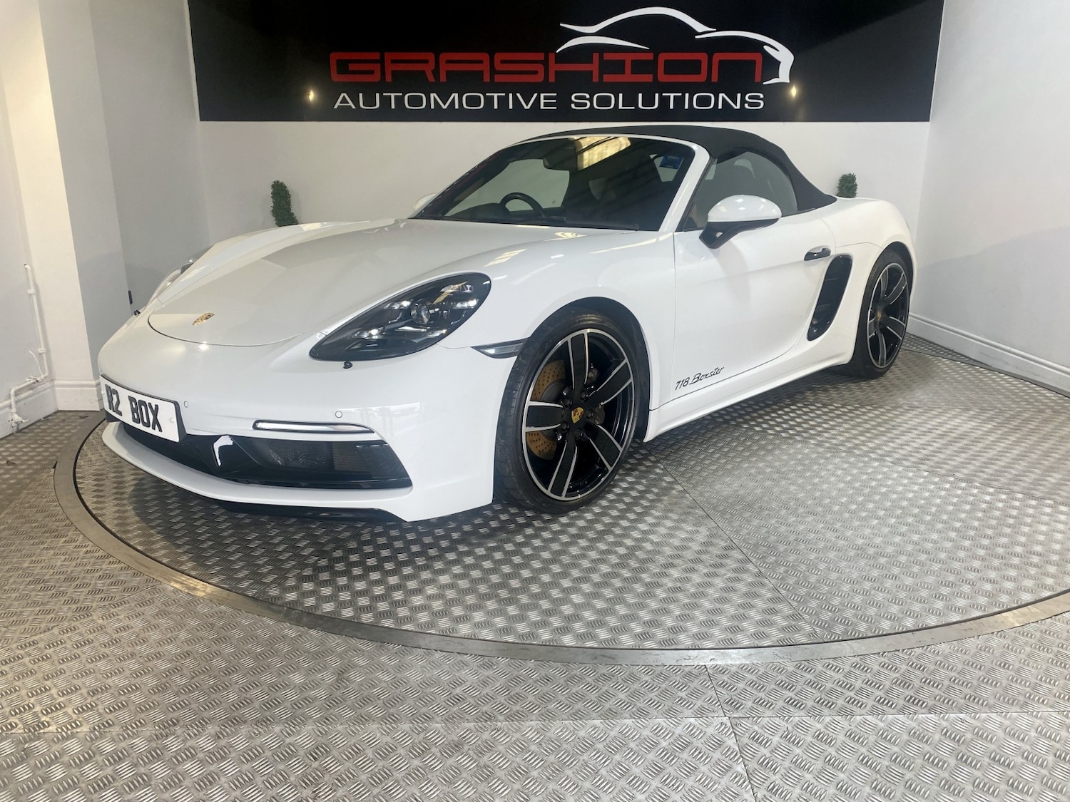 Used Porsche 718 Boxster 2017 for sale - 77798615: Photo 4