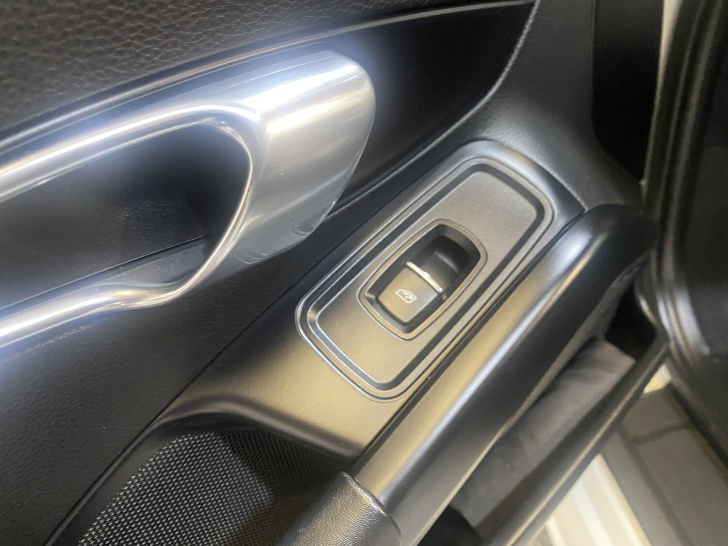 Used Porsche 718 Boxster 2017 for sale - 77798615: Photo 45