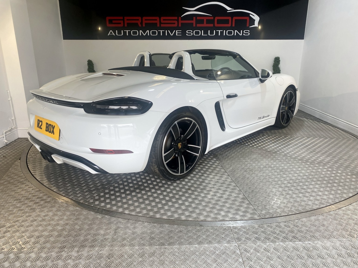 Used Porsche 718 Boxster 2017 for sale - 77798615: Photo 7