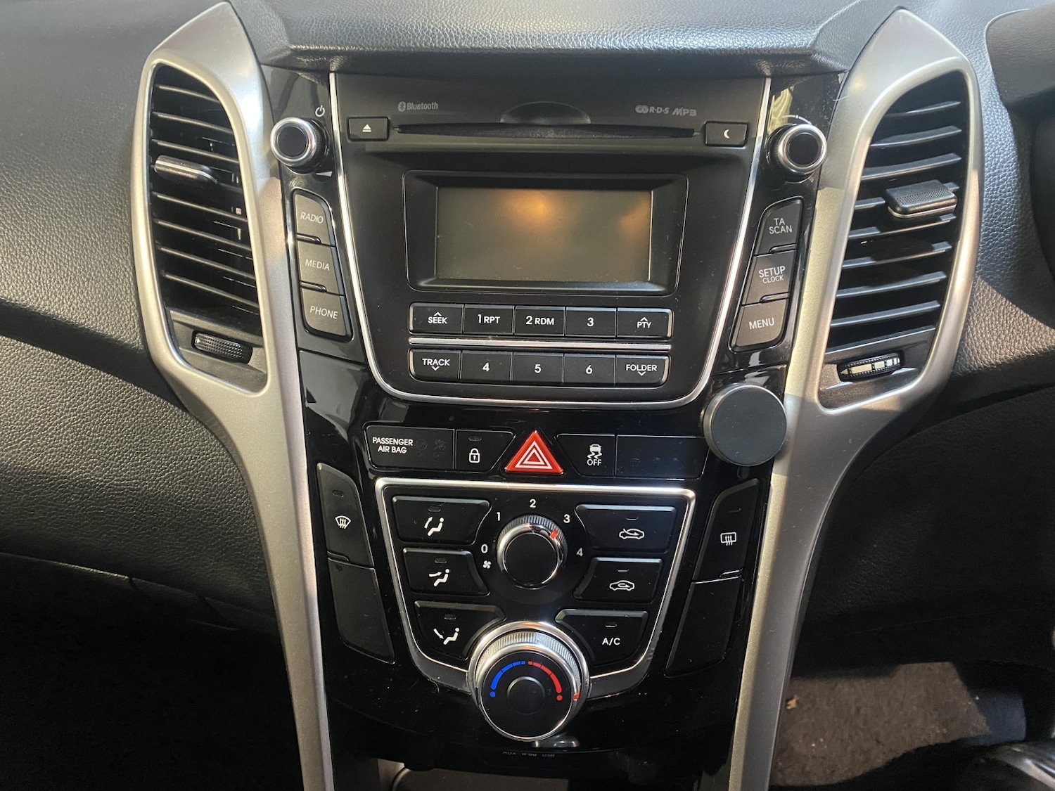 Used Hyundai i30 2015 for sale - 77906449: Photo 26