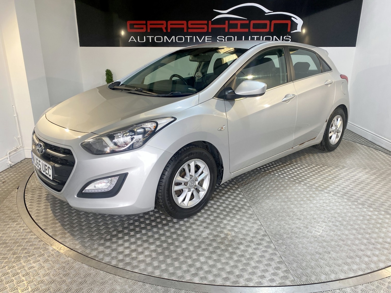 Used Hyundai i30 2015 for sale - 77906449: Photo 3
