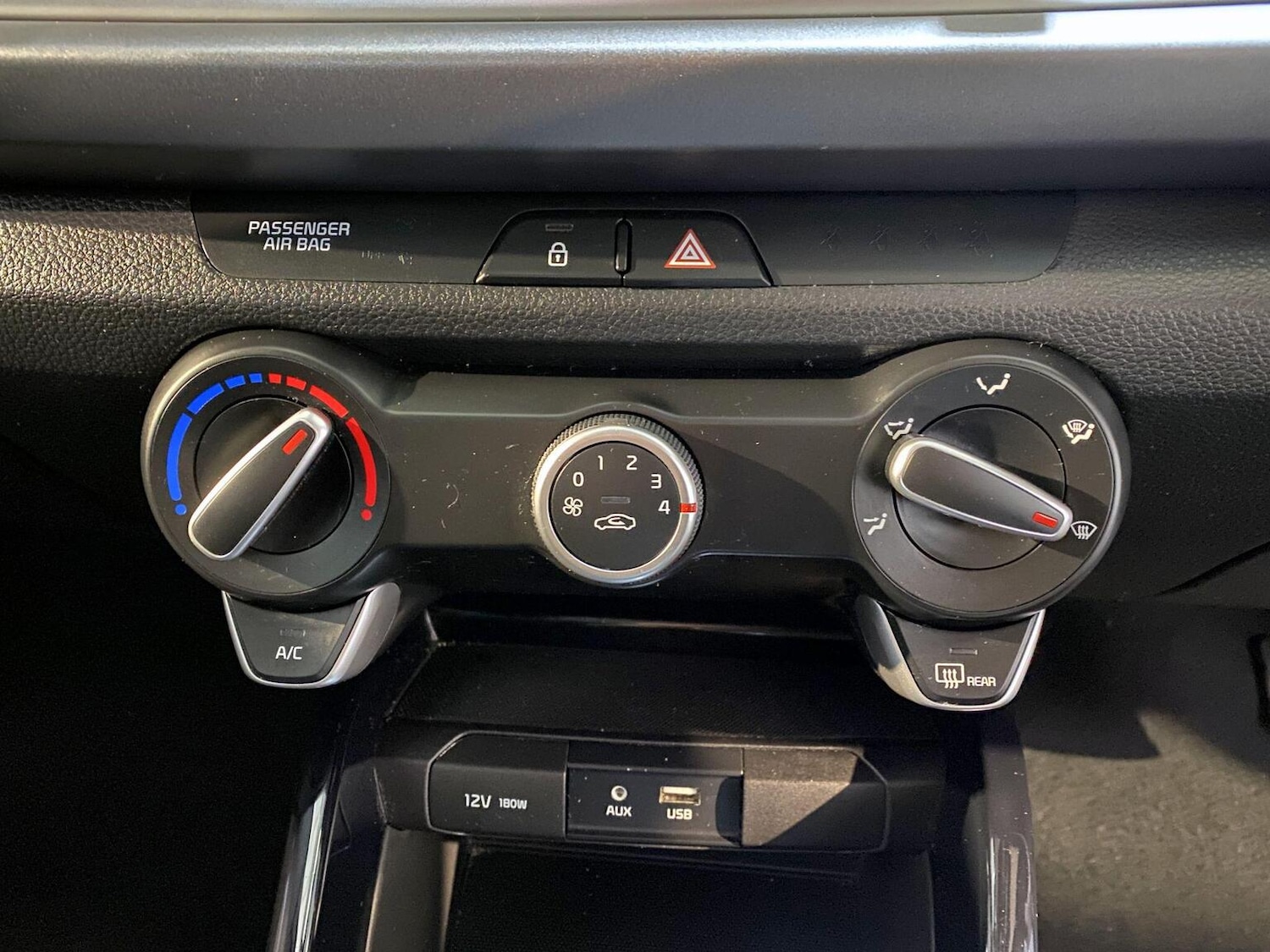 Used Kia Rio 2019 for sale - 77445568: Photo 41